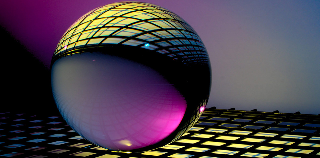 decorative: sphere with geometric designs